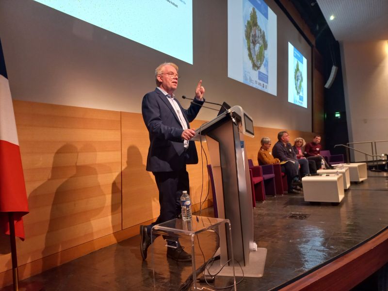 Photo de Staffan Lundstrom lors des journées scientifiques de la plateforme